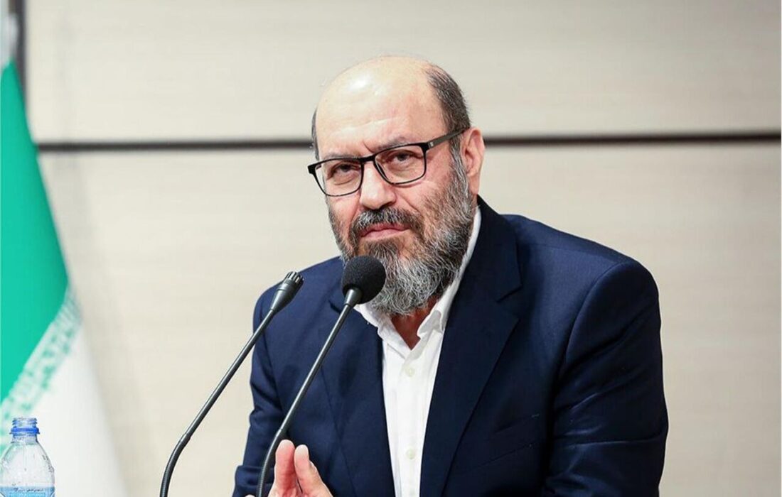 دهقان: بنیاد مستضعفان مسئولیت آموزش و تحصیل دهک‌های یک تا چهار را برعهده گرفته است