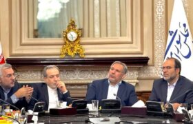 نشست عراقچی با اعضای کمیسیون اقتصادی مجلس