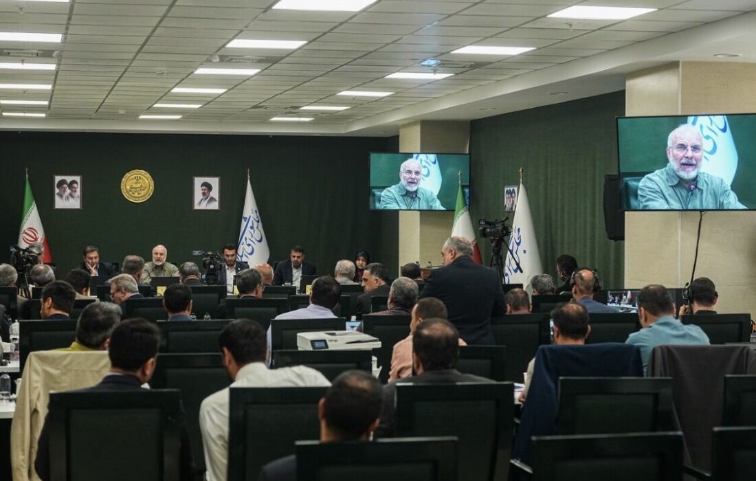ارجاع ماده مربوط به بررسی اطلاعات متقاضیان در طرح مقابله با نفوذ به کمیسیون امنیت ملی