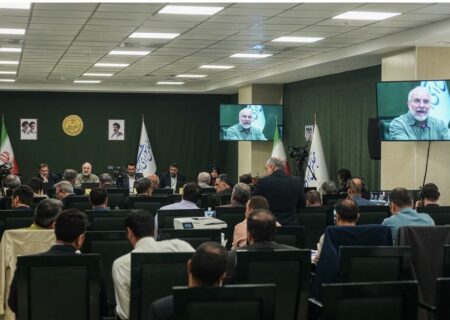 ارجاع ماده مربوط به بررسی اطلاعات متقاضیان در طرح مقابله با نفوذ به کمیسیون امنیت ملی