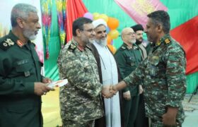 عیدانه رهبر معظم انقلاب به دریادلان مستقر در جزایز نازعات خلیجفارس اهدا شد