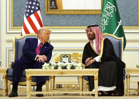 مخالفت عربستان، قطر و امارات با حمله نظامی به ایران و تغییر نام خلیج فارس