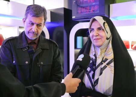 همراهی هنرمندانه تکنولوژی، مدرنیته و سنتی در اصفهان با رویکرد مدیریت ارشد استان
