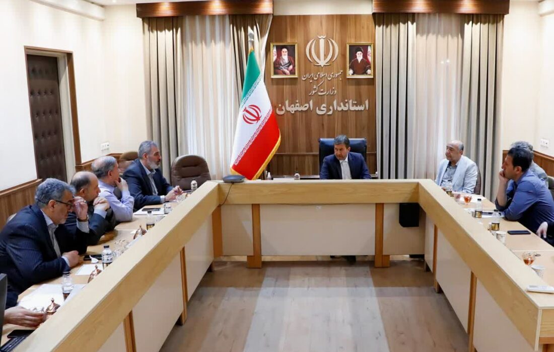 استاندار اصفهان: مشکلات زیر ساختی پروژههای بنیاد تعاون وزارت دفاع تسهیل میشود