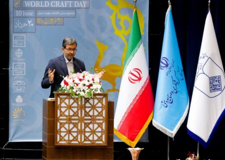 اصفهان؛ پایتخت صنایع دستی ایران نیازمند حمایت جدی در بازارهای داخلی و بین‌المللی است