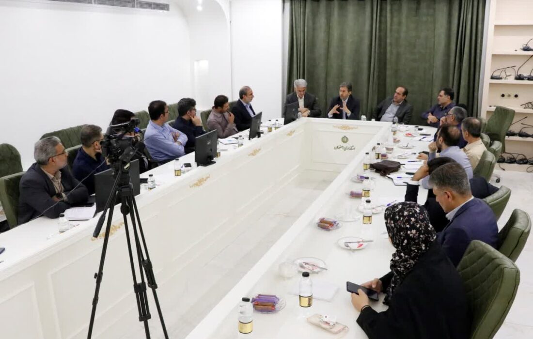 لزوم جریانسازی پیشدستانه توسط رسانههای داخلی/تمامی راههای استان طبق روال معمول باز است