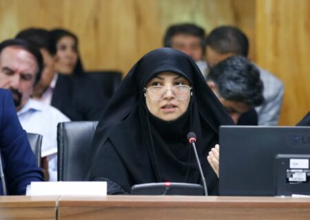 بانوان ایران؛ از سنگر خانه تا جبهه مقاومت، حافظان بی‌بدیل انقلاب هستند