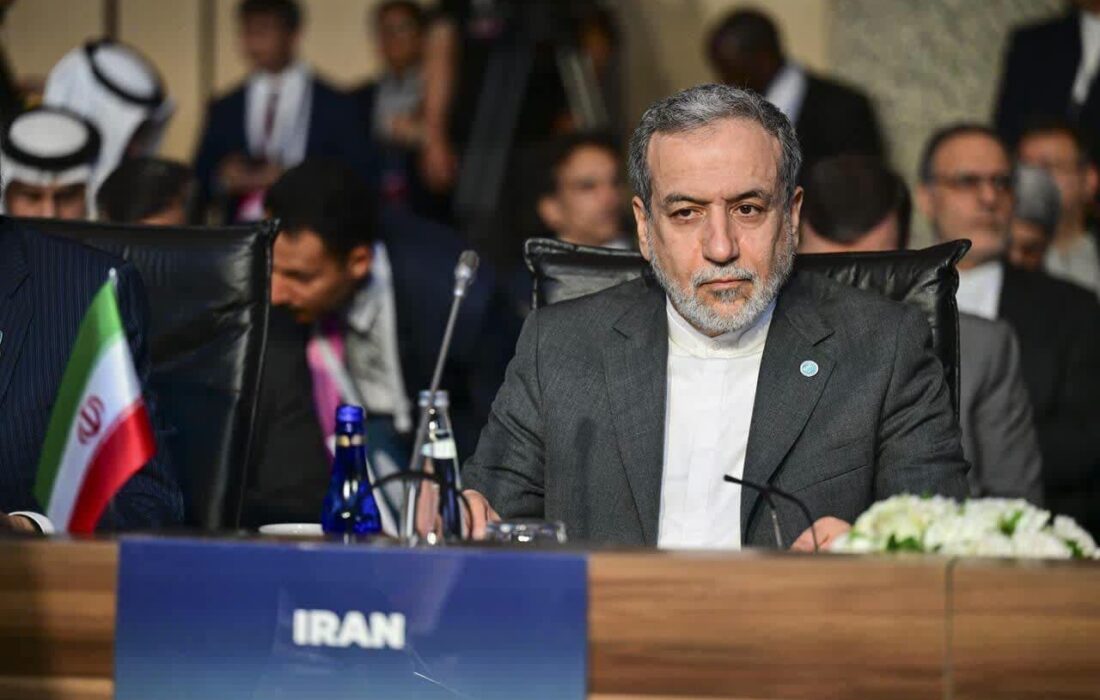 عراقچی: کشورهای مستقل و مسلمان مسئولیت خود را در قبال صلح و امنیت بین‌المللی ایفا کنند