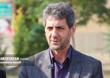 جلسه هماهنگی طرح نهضت ملی مسکن و پروژه‌های استراتژیک زرین شهر در استان برگزار می‌شود