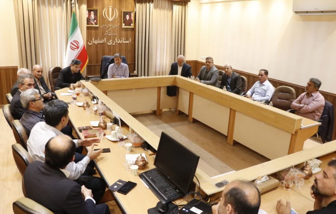 افزایش مشارکت کشاورزان در فرآیند تصمیمگیری سرمایهگذاری