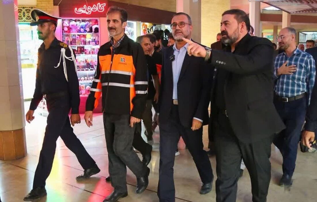 بازدید معاون استاندار اصفهان از ارائه خدمات به زائران اربعین در پایانه کاوه