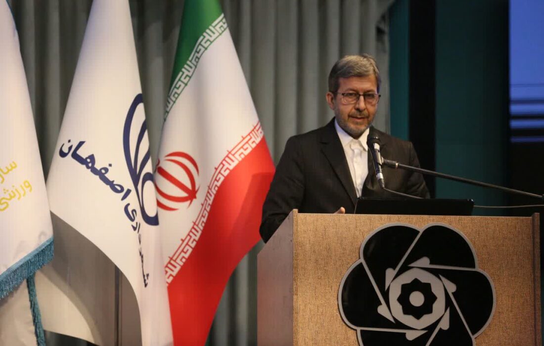 استاندار اصفهان: حکمت مولانا نقشه راهی برای توسعه متوازن و اخلاقمدار استان اصفهان است