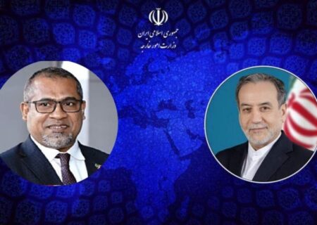 وزیر امور خارجه مالدیو سالگرد پیروزی انقلاب اسلامی ایران را تبریک گفت
