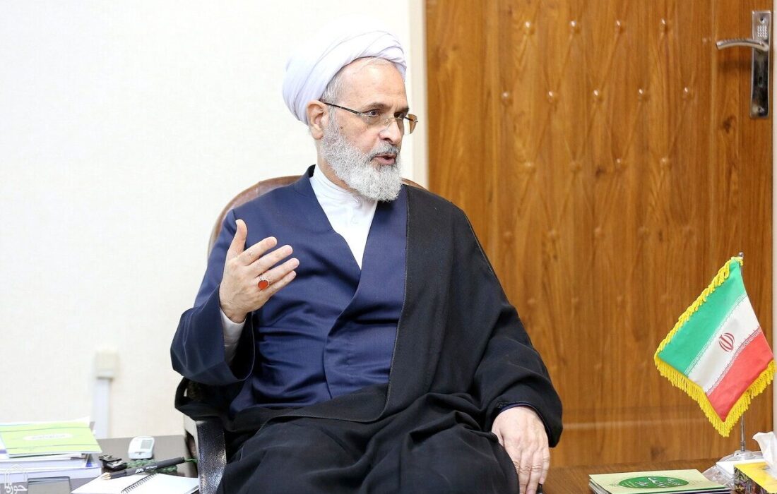 اعرافی: مردم، نیروهای مسلح و رهبری سه رکن اقتدار نظام اسلامی است