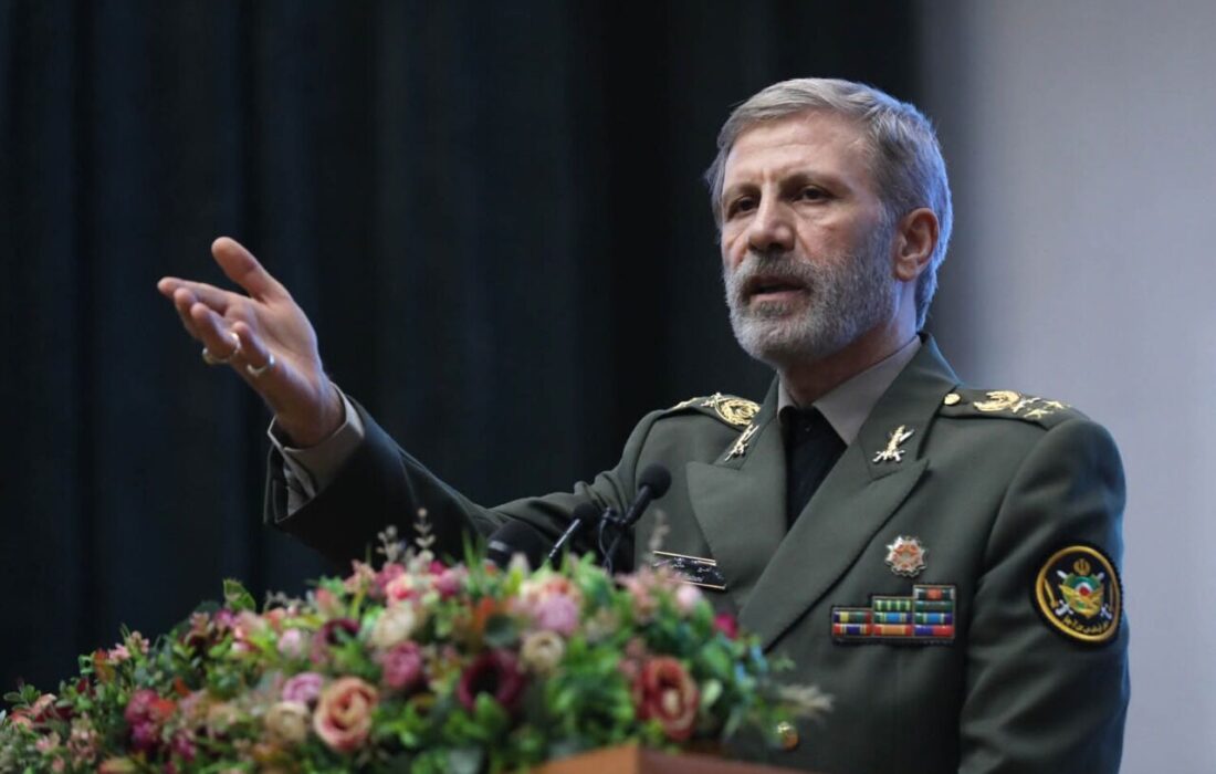 فرماندهکل ارتش: شهید امیر سپهبد موسوی، از پرچمداران وحدت در نیروهای مسلح بود