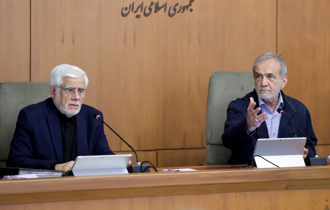 عارف: نگاه راهبردی رئیسجمهور موجب احیای سرمایه اجتماعی و تثبیت «وفاق ملی» شد