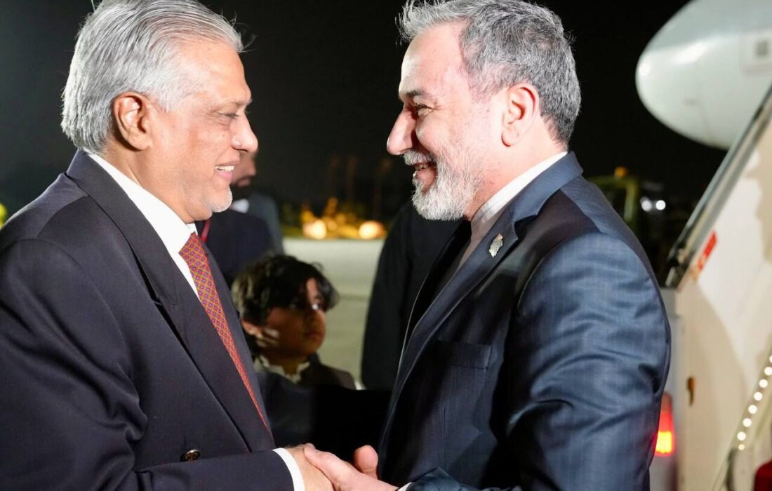 اسلام آباد: هیات ایرانی درباره تحولات منطقهای با مقامات عالیرتبه پاکستان گفت وگو میکند
