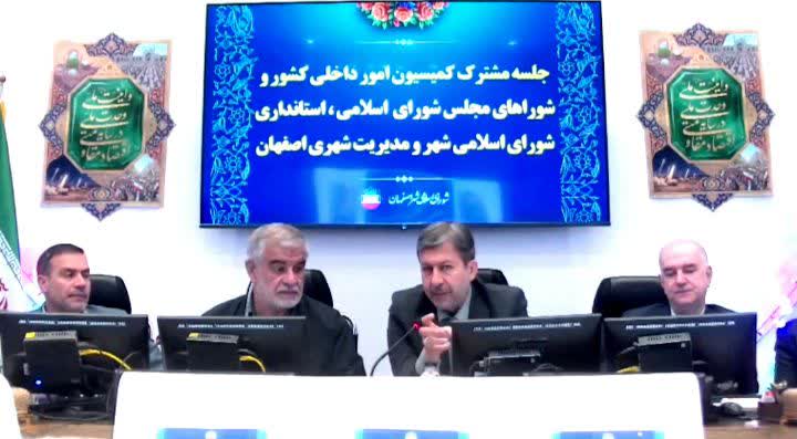 واگذاری اختیارات به پارلمانهای محلی کلید تحول در بازسازی پساجنگ است