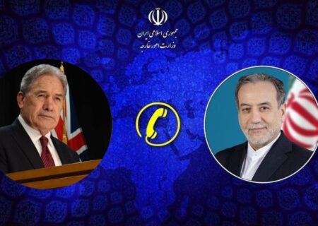 عراقچی با وزیر امور خارجه نیوزلند گفت‌وگو کرد