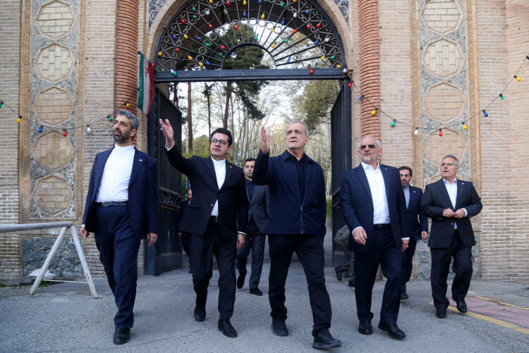 رئیسجمهور: تعرض به اماکن فرهنگی و تاریخی کشور نشانه رویکرد مخرب دشمنان است