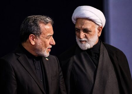 عراقچی در پیام تبریک به رئیس‌ قوه‌ قضائیه: بیش از هر زمان دیگری نیازمند انسجام هستیم