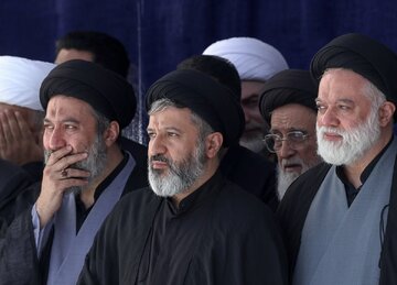 حضور فرزندان آقای شهید ایران در مصلی تهران