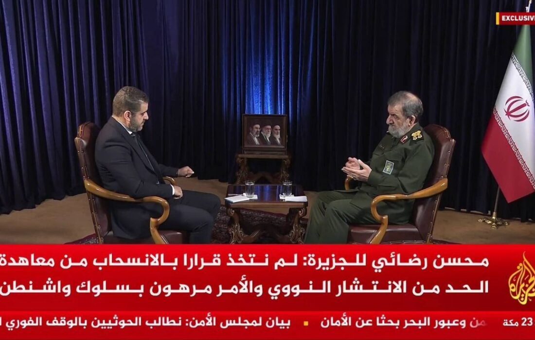 سرلشکر رضایی: آماده دفاع قدرتمندانه از ایران هستیم/ترامپ جنگ احمقانه را با ایران آغاز کرد