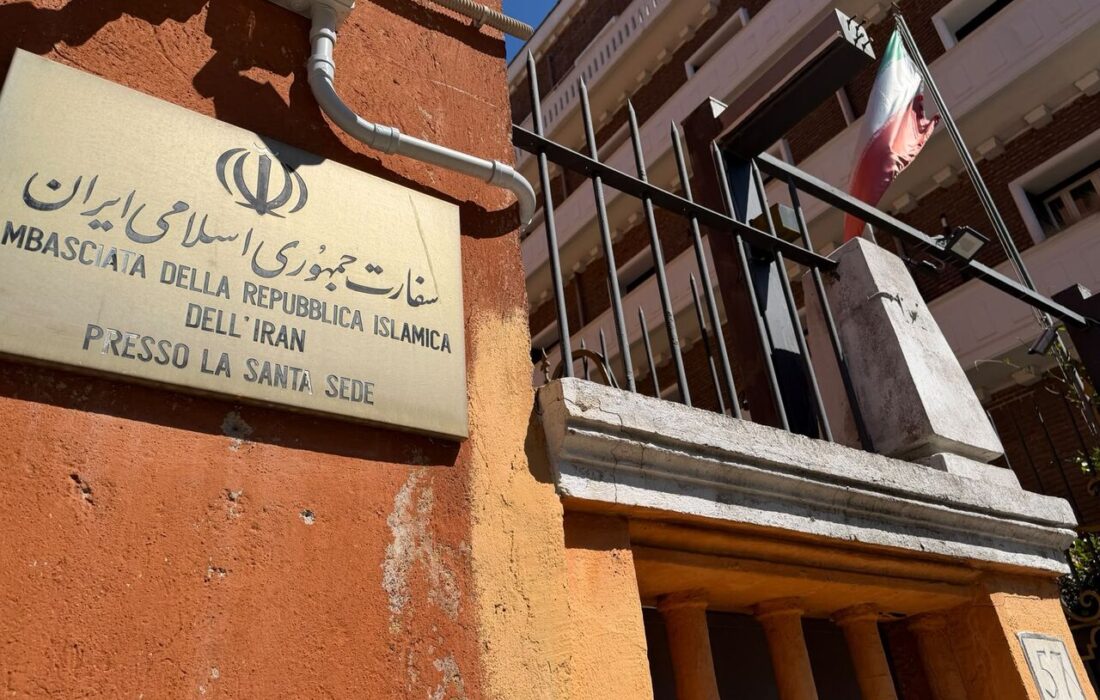 سفارت ایران در واتیکان: رهبران ادیان سکوت در برابر جنایات ارتش تروریستی آمریکا را بشکنند
