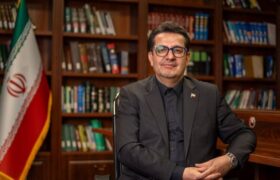 سید عباس موسوی: پزشکیان اگر پای حقوق مردم در میان باشد، چهره دیگری از خود نشان می‌دهد