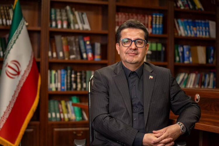 سید عباس موسوی: پزشکیان اگر پای حقوق مردم در میان باشد، چهره دیگری از خود نشان میدهد