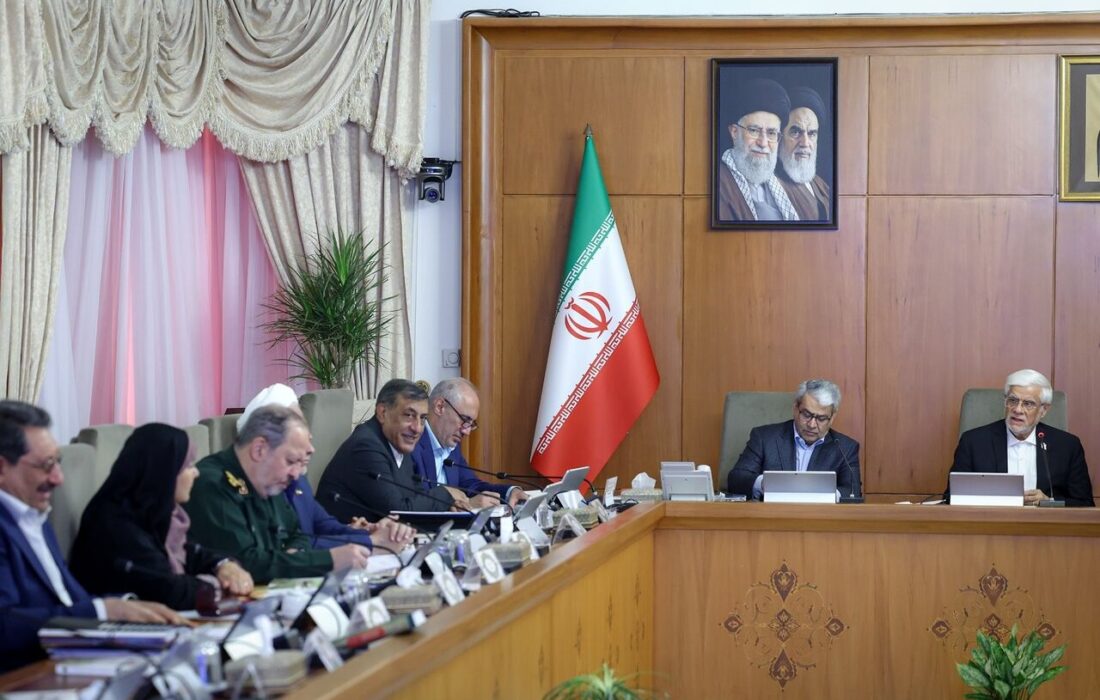 عارف: رئیسجمهور در سازمان ملل دست برتر را خواهد داشت