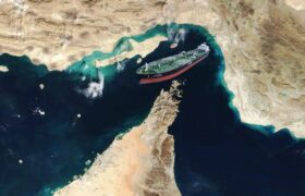 رئیس وکلای قوه قضاییه: رژیم حقوقی تنگه هرمز برپایه حقوق بین‌الملل عرفی و حاکمیت ایران است