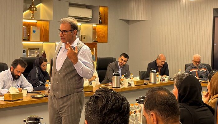 فعالان صنعتی پرند: ناترازی و هزینههای فزاینده، تولید را در مرز بقا قرار داده است