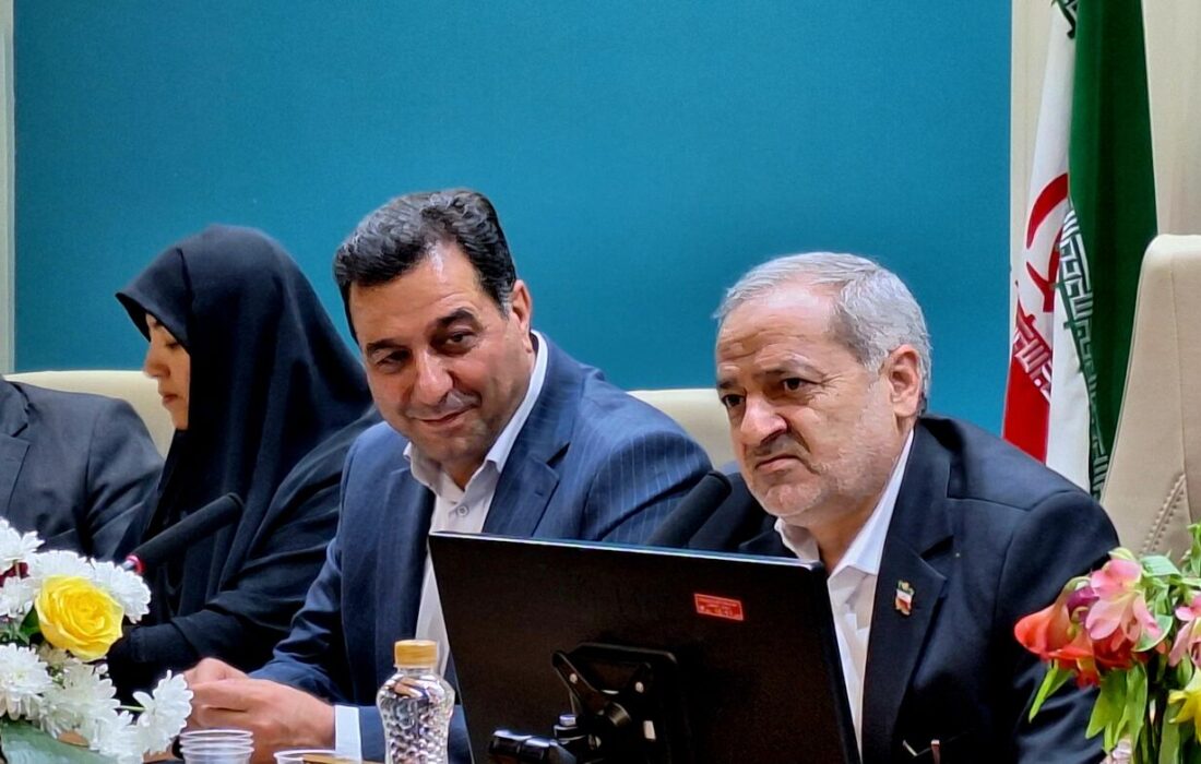 کاظمی: مقابله با جنگ شناختی باید در دستور کار مدارس باشد