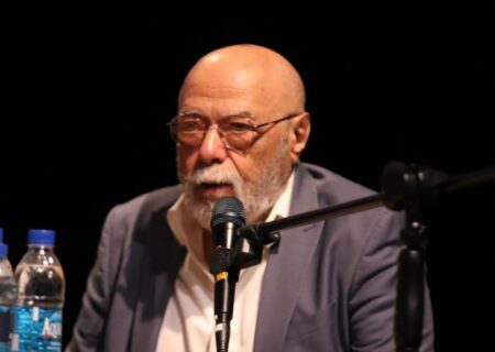 اکبر زنجانپور: بعد از ۶۰ سال کار کردن، به این نتیجه رسیده‌ام که انگار اشتباه کرده‌ام