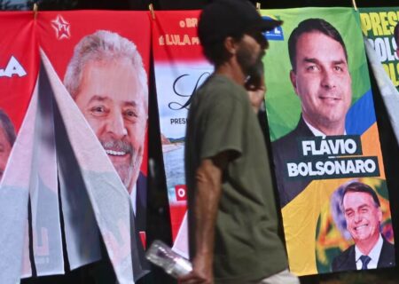 چند ساعت مانده به انتخابات ریاست جمهوری برزیل؛ لولا ۴۲ درصد، بولسونارو ۳۸ درصد