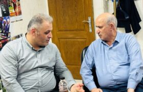 تاج میزبان انوشیروانی بود