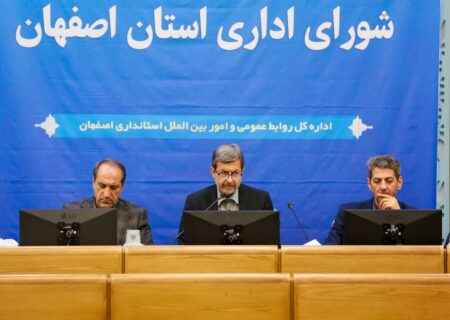 عبور از شرایط حساس کشور نیازمند تصمیم‌گیری‌های شجاعانه و خروج از بروکراسی اداری است