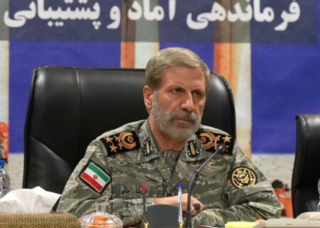 فرمانده کل ارتش: در صورت اشتباه مجدد دشمن، پاسخ کوبنده خواهیم داد