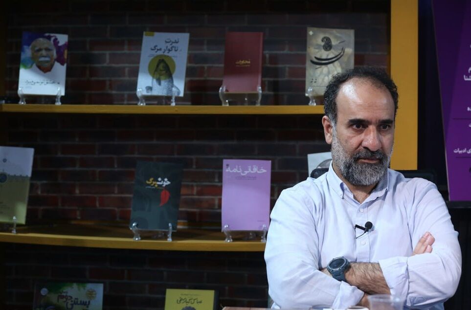 خانواده «رضا امیرخانی» در انتظار هوشیاری و سلامت کامل او هستند