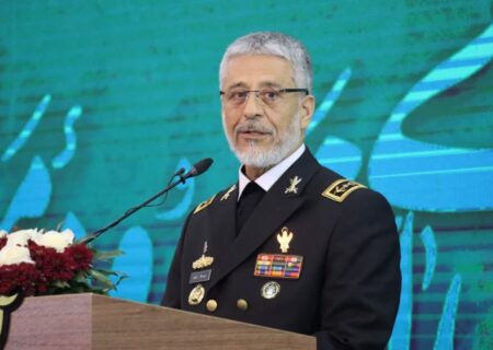 آیین نصب درجه سرتیپ دومی تعدادی از افسران ستاد ارتش برگزار شد