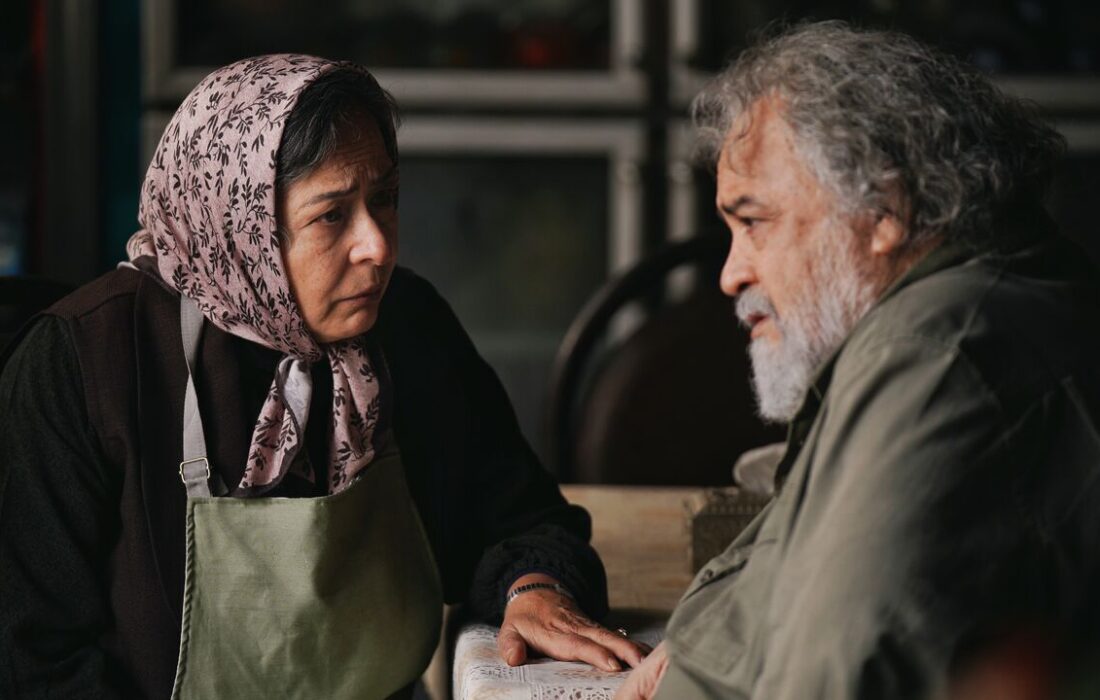 «بادبادک‌ها» در «کافه سلطان»/ اکران پنج فیلم جدید تصویب شد