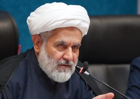 طائب: مسوولان در عمل شرایط انگیزه و آرامش پرستاران را فراهم کنند