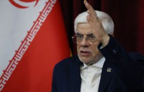 عارف: در یک دفاع میهنی و تمدنی تمام‌عیار قرار داریم/ دنیا بدهکار تمدن ایرانی است