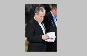 پیام اینستاگرامی عراقچی در پی دریافت نامه ای از دانش آموز بازمانده ی مدرسه میناب