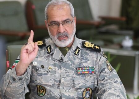 معاون اجرایی ارتش: ارتش انگشت به ماشه آماده پاسخ به هر تهدیدی است