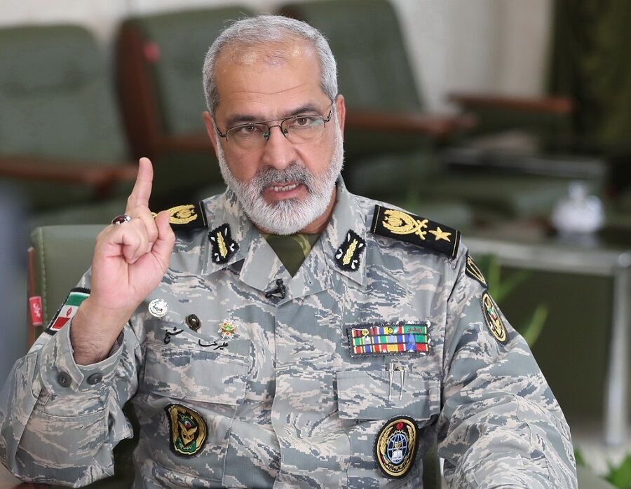معاون اجرایی ارتش: ارتش انگشت به ماشه آماده پاسخ به هر تهدیدی است