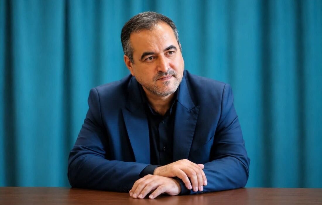 علیرضا محمودی شهردار اراک باقی ماند