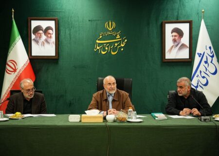 قالیباف: دولت و مجلس برای مدیریت شرایط اقتصادی به فهم مشترک برسند