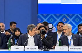 ادعای فروپاشی اقتصاد ایران توهمی بیش نیست